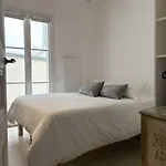 Duplex Sur 2 Etages - Le Marais - Paris Centre